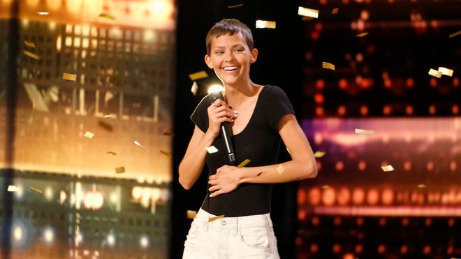 Джейн Марчевски, уроженка Зейнсвилля, которая имеет в виду Nightbirde, когда поет, получила золотой билет на живое прослушивание America’s Got Talent в 2021 году. Она скончалась на прошлой неделе.