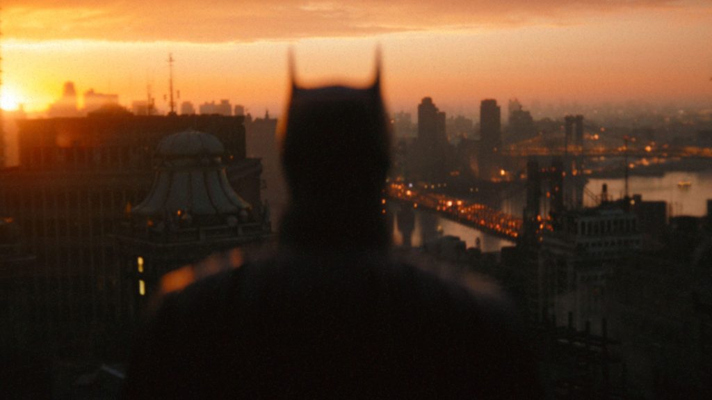 «Бэтмен» вывел за границу 5,3 миллиона долларов и установил рекорды WB — Крайний срок