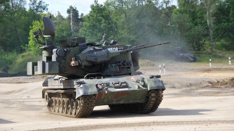 Германия согласилась отправить тяжелое вооружение Украине после серьезного изменения политики