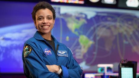 Астронавт НАСА Джессика Уоткинс совершит исторический полет в качестве первой чернокожей женщины в экипаже космической станции.