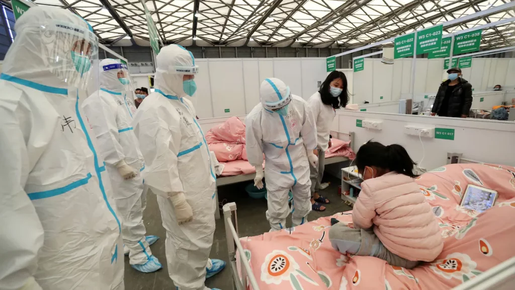 Карантин в Шанхае из-за коронавируса: нехватка продовольствия, дроны, голодные животные