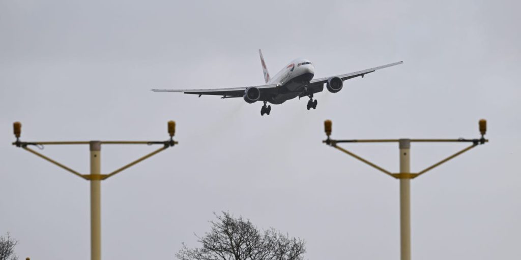 Пилота British Airways посадили в тюрьму за имитацию испытательного полета
