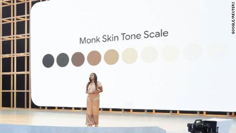 Google будет использовать оттенок кожи монаха, чтобы научить свои продукты ИИ распознавать более широкий спектр кожи.