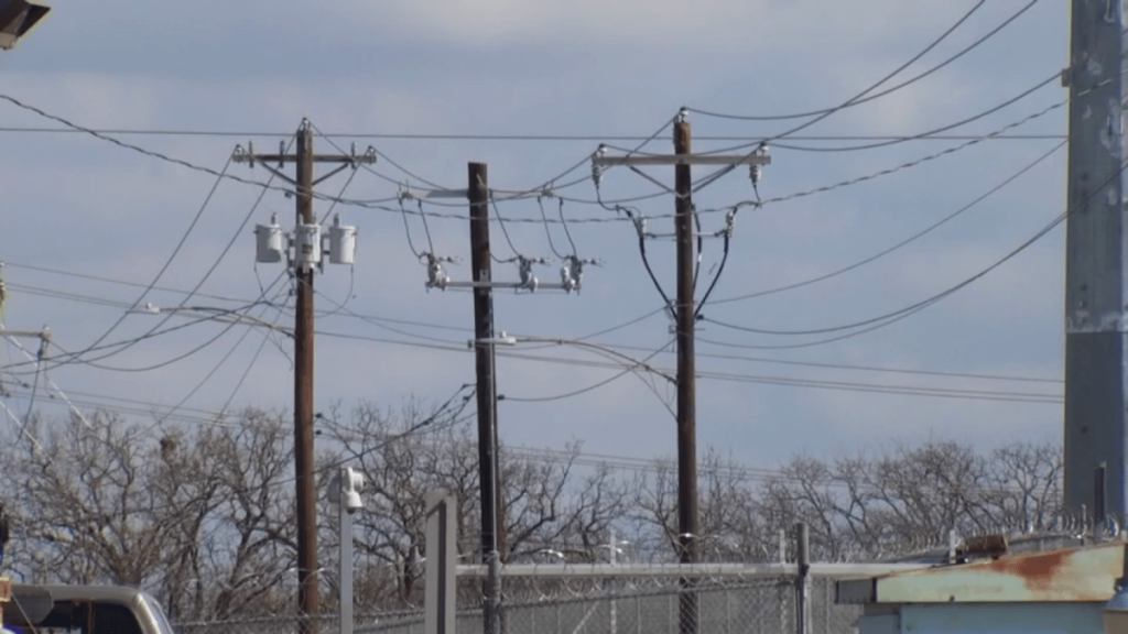 ERCOT просит техасцев экономить энергию в выходные - NBC 5 Даллас-Форт-Уэрт