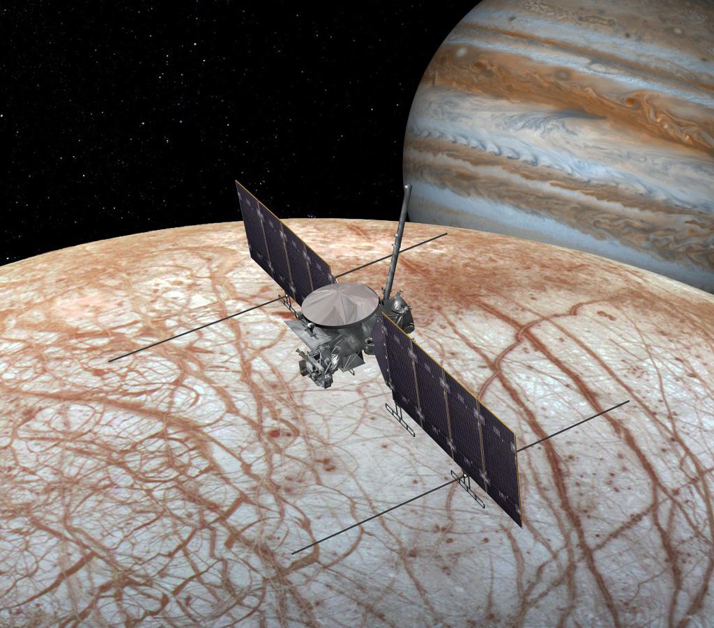 НАСА завершает строительство основного корпуса космического корабля Europa Clipper — он будет искать жизнь на ледяном Юпитере Европа