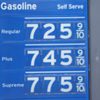 В 10 штатах галлон бензина теперь стоит более 5 долларов.