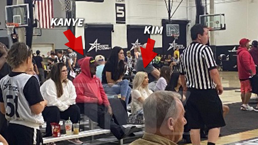 Ким Кардашьян и Канье Уэст вместе посетили баскетбольный матч дочери