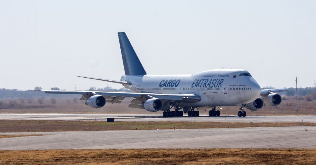Аргентина остановила венесуэльский грузовой самолет, направлявшийся в Иран