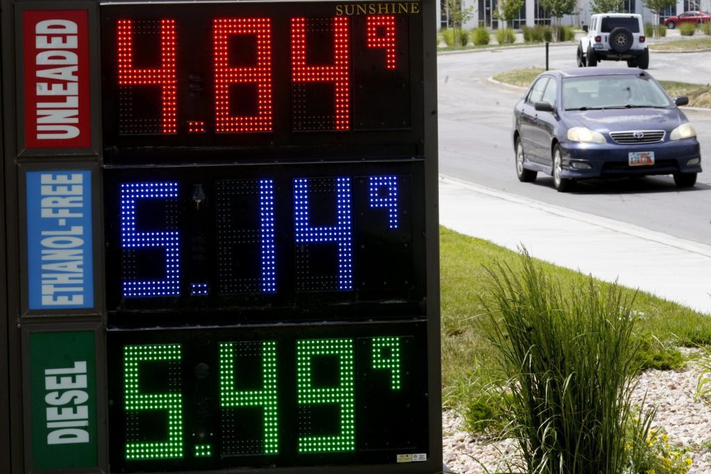 Совокупность нескольких факторов приводит к росту цен на газ