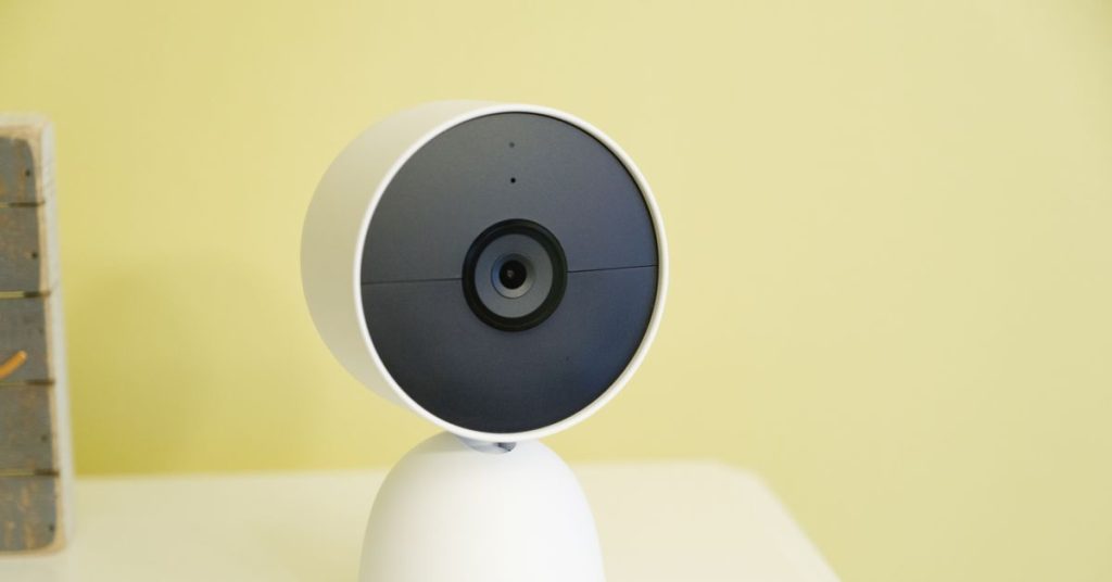 Теперь все камеры Google Nest могут транслировать видео на ваш телевизор.