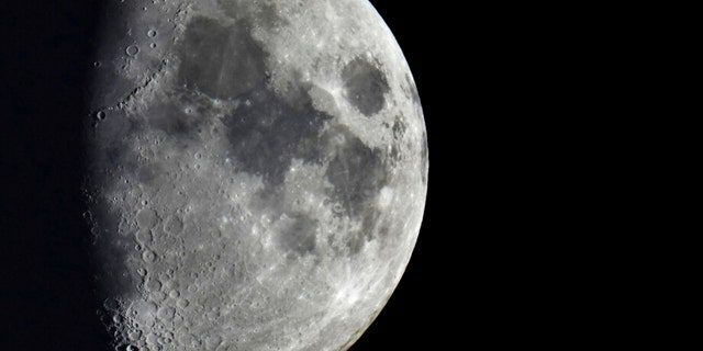НАСА планирует отправить астронавтов на Луну впервые с 1970-х годов.